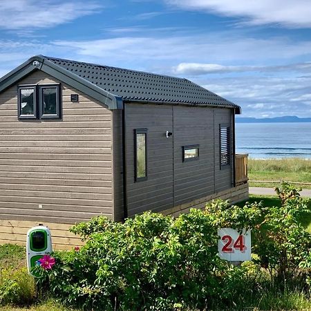 Beach Front Lodge Hopeman Extérieur photo