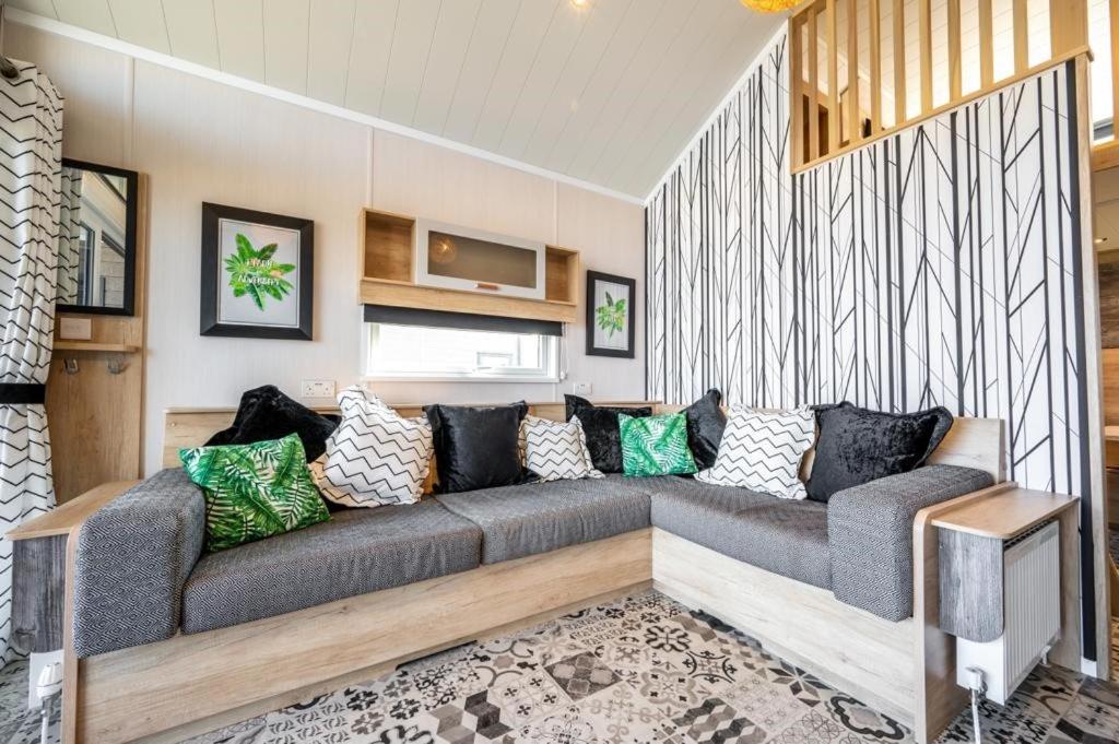 Beach Front Lodge Hopeman Extérieur photo